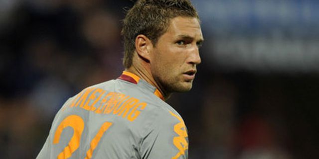 Stekelenburg Masuk Radar Real Madrid Stekelenburg Masuk Radar Real Madrid