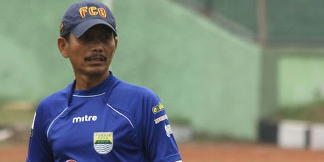 Jajang Kesampingkan Rekor Buruk Persib di Papua Jajang Kesampingkan Rekor Buruk Persib di Papua