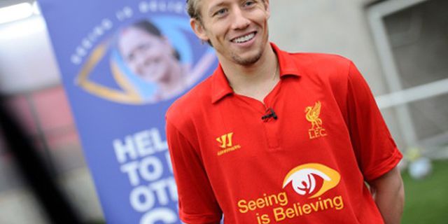 Dukung Kegiatan Sosial, Liverpool Ganti Logo Sponsor