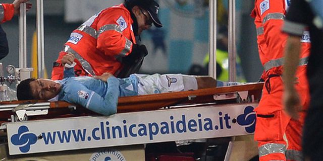 Berbenturan Kepala, Hernanes Hilang Ingatan Berbenturan Kepala, Hernanes Hilang Ingatan
