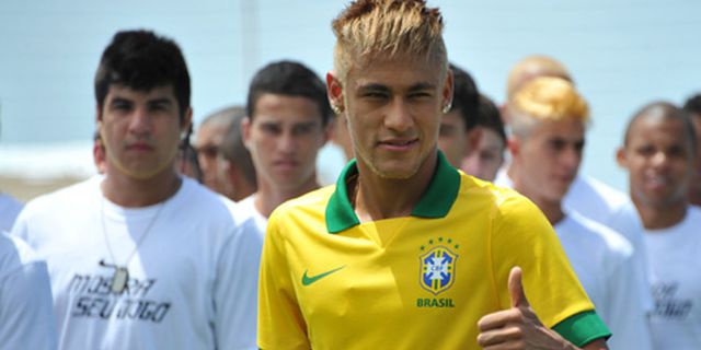 Neymar Tak Akan Tingglkan Santos Dengan Gratis