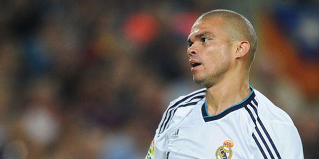 Pepe Diragukan Tampil Kontra United