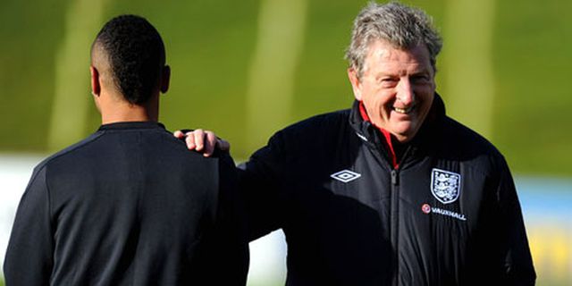 Hodgson Pastikan Cole Akan Tampil Pada Laga ke-100 Hodgson Pastikan Cole Akan Tampil Pada Laga ke-100