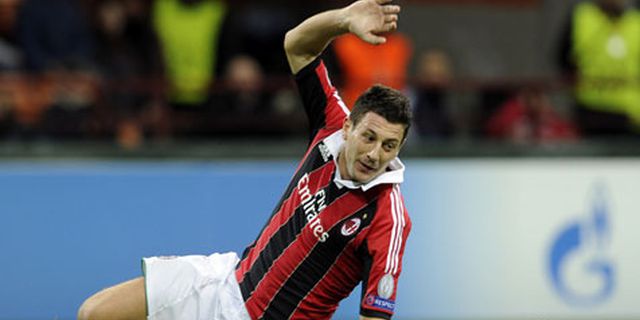 Milan Hadapi Cagliari Tanpa Bonera Milan Hadapi Cagliari Tanpa Bonera