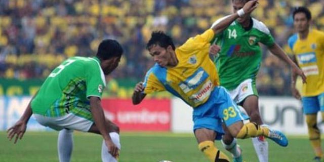 Review ISL: Mitra Kukar Kembali ke Puncak
