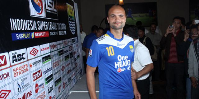 SvD: Saya Mau Coba Bantu Persib Juara