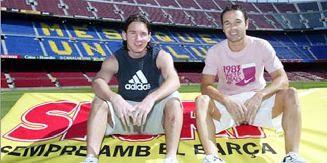 Lionel Messi dan Andres Iniesta Saling Lempar Pujian