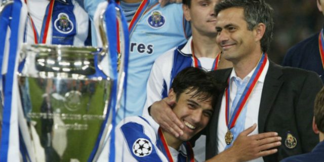 Perjumpaan Pertama Dengan MU di Memori Mourinho Perjumpaan Pertama Dengan MU di Memori Mourinho