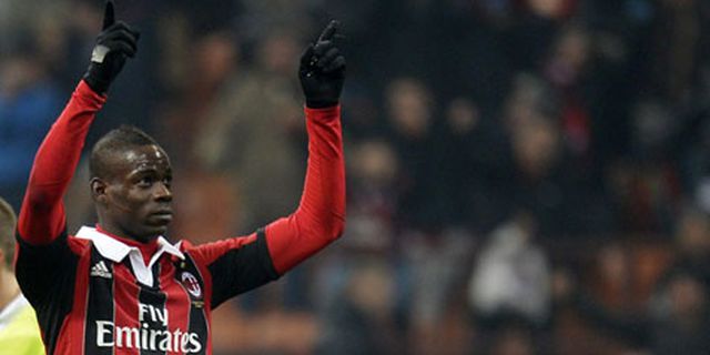 Berlusconi: Balotelli Harus Bisa Menjaga Sikap