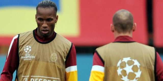 Kontra Schalke, Terim Andalkan Drogba dan Sneijder