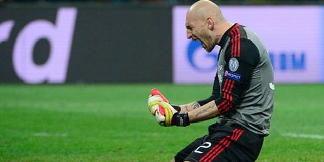 Abbiati: Saya Tidak Perlu Berkeringat Hadapi Barca Abbiati: Saya Tidak Perlu Berkeringat Hadapi Barca