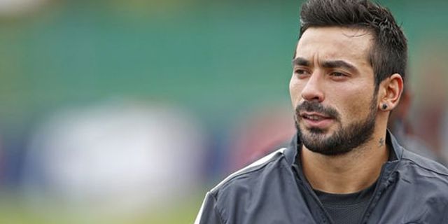 Lavezzi: Cavani Masih Lebih Baik Dari Balotelli