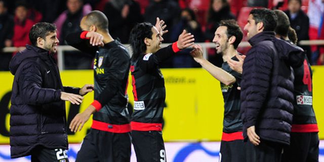 Simeone Bangga Wujudkan Derby Madrid di Final Copa