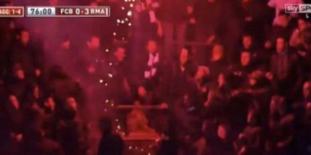 Barca Pastikan Aksi Lempar Flare Bukan Ulah Madridista Barca Pastikan Aksi Lempar Flare Bukan Ulah Madridista