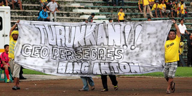 Ultras Tuntut CEO Persegres Dipecat