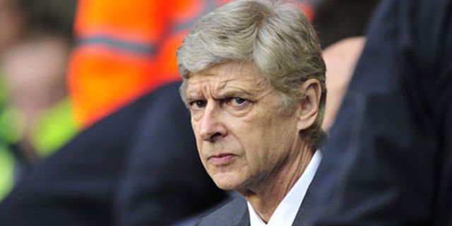 Kalah Derby, Wenger Soroti Pertahanan Arsenal