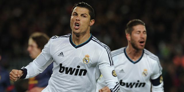 Ronaldo Diserbu Fans Manchester United