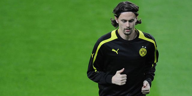 Subotic: Dortmund Akan Terus Melaju di Eropa Subotic: Dortmund Akan Terus Melaju di Eropa