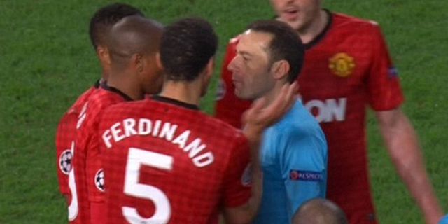 Ferdinand Terancam Hukuman Dari UEFA