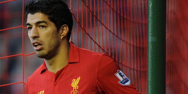 Liverpool Hargai Kinerja Suarez Dengan Kenaikan Gaji