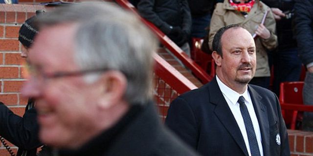 Benitez: Ferguson Tak Jabat Tangan Saya Benitez: Ferguson Tak Jabat Tangan Saya