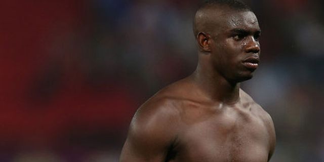 Arsenal Bakal Rayu City Lepas Micah Richards