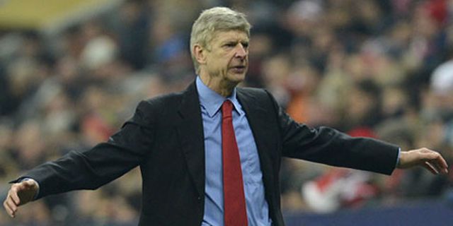 Lawan Swansea, Arsenal Dalam Tekanan Lawan Swansea, Arsenal Dalam Tekanan