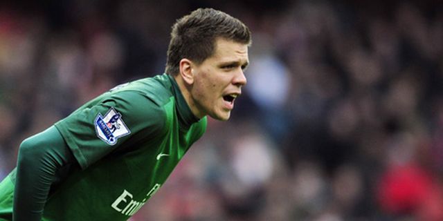 Szczesny Tidak Berniat Tinggalkan Arsenal Szczesny Tidak Berniat Tinggalkan Arsenal