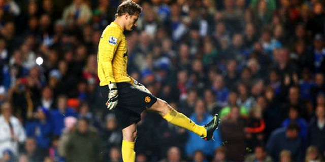 West Ham Tertarik Boyong Lindegaard dari MU