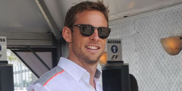 Button: McLaren Harus Belajar dari Alonso dan Ferrari