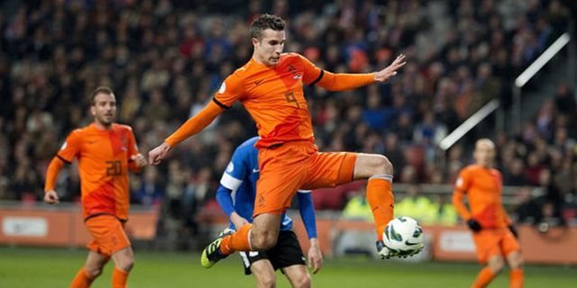 Highlights WCQ 2014: Belanda 3-0 Estonia