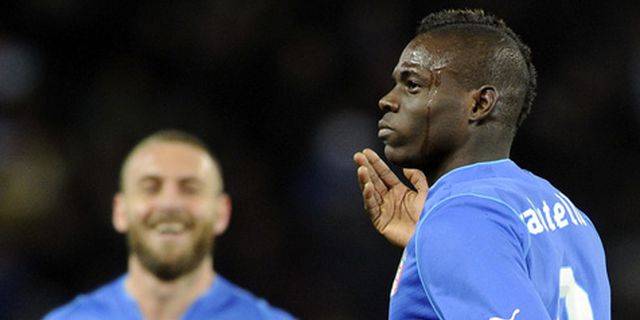 Gli Azzurri Tingkatkan Popularitas Balotelli