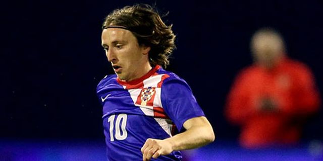Modric: Serbia Benar-Benar Menguras Tenaga Modric: Serbia Benar-Benar Menguras Tenaga