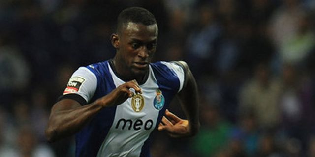 Jackson Martinez Turut Diperebutkan Milan dan Juve