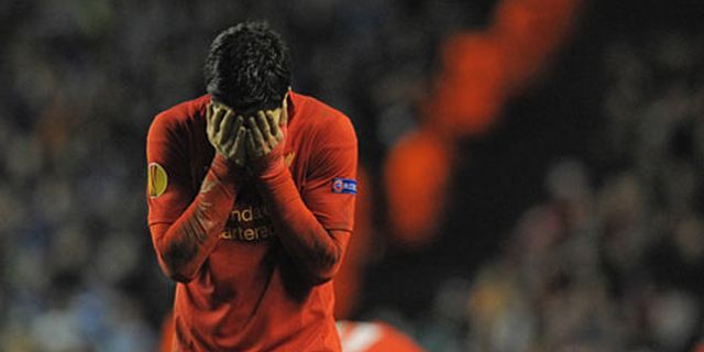 Cavani Kuak Masa Depan Suarez di Liverpool