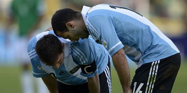Muntah di Pertandingan, Messi Keluhkan Ketinggian Muntah di Pertandingan, Messi Keluhkan Ketinggian