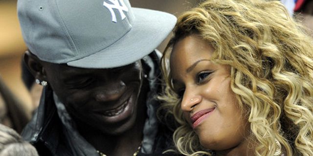 Balotelli dan Fanny Upload Foto Mesra di Instagram