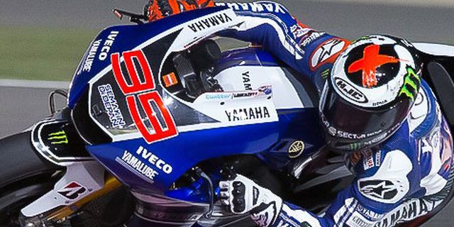 Lorenzo Menangi MotoGP Qatar, Rossi Sabet Podium Lorenzo Menangi MotoGP Qatar, Rossi Sabet Podium