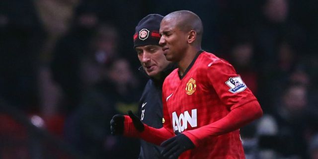 Fergie Lebih Butuh Bek Tengah, Daripada Ashley Young