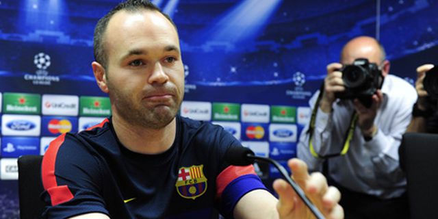 Iniesta: Barca Tergantung Kepada Messi Iniesta: Barca Tergantung Kepada Messi