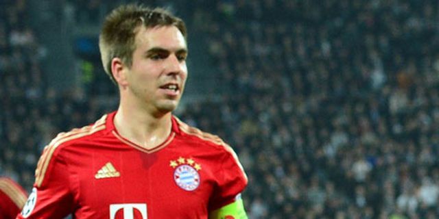 Lahm: Favorit Juara Masih Barcelona Lahm: Favorit Juara Masih Barcelona