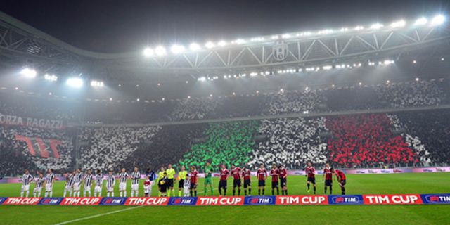 Tiket Juve vs AC Milan 'Sold Out' Dalam Sehari Tiket Juve vs AC Milan 'Sold Out' Dalam Sehari