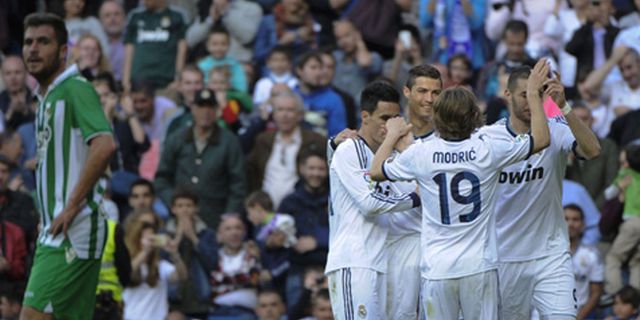 Review: Madrid Buat Betis Menangis di Bernabeu Review: Madrid Buat Betis Menangis di Bernabeu