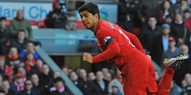 Barnes Sarankan Liverpool Tak Jual Suarez