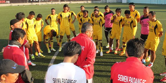 Jamu Semen Padang, Warriors FC Incar Kemenangan Jamu Semen Padang, Warriors FC Incar Kemenangan