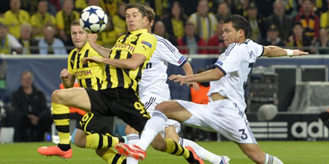 Pepe 'Minta Ampun' Kepada Lewandowski Pepe 'Minta Ampun' Kepada Lewandowski