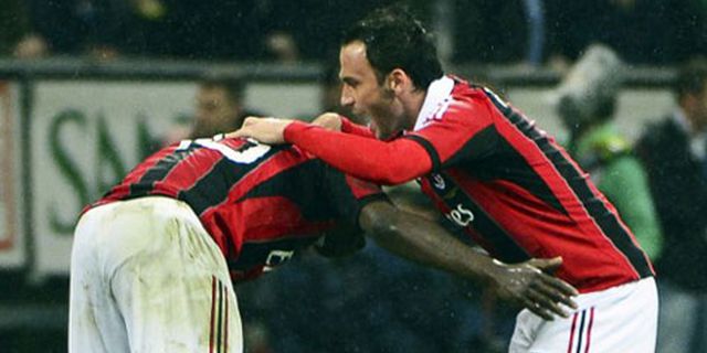 Review: Pazzini & Balotelli Hidupkan Asa Rossoneri