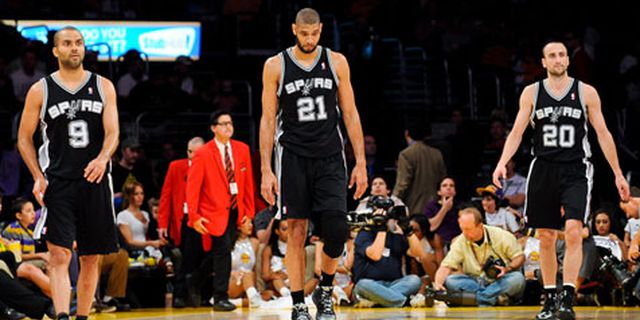 Spurs Menang Empat Kali, Lakers Tersingkir Spurs Menang Empat Kali, Lakers Tersingkir