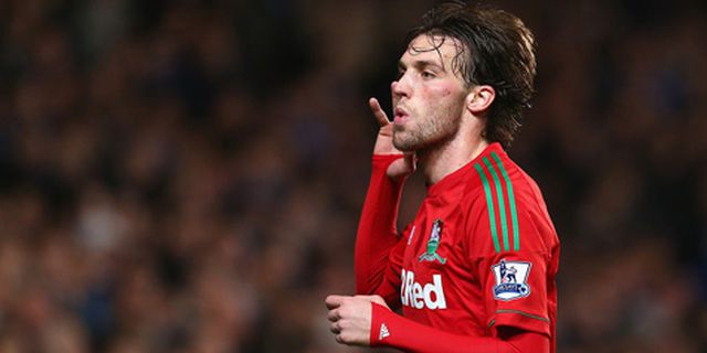Laudrup Tegaskan Michu Masih Happy di Swansea