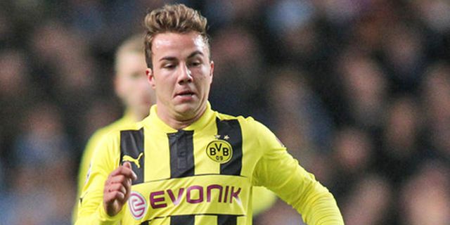 Gotze Dibajak Bayern, Dortmund Ngambek